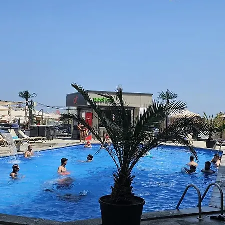Lejlighed Bellview - Pool & Langa Mare *
