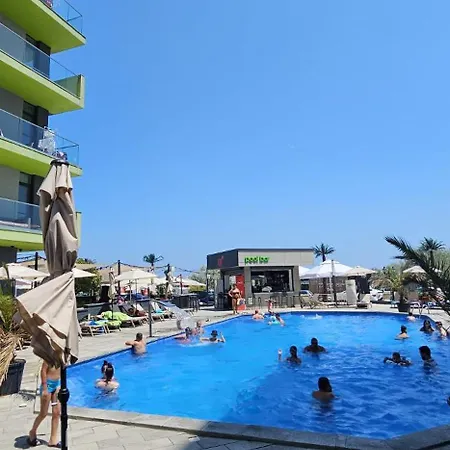 Bellview - Pool & Langa Mare * Năvodari